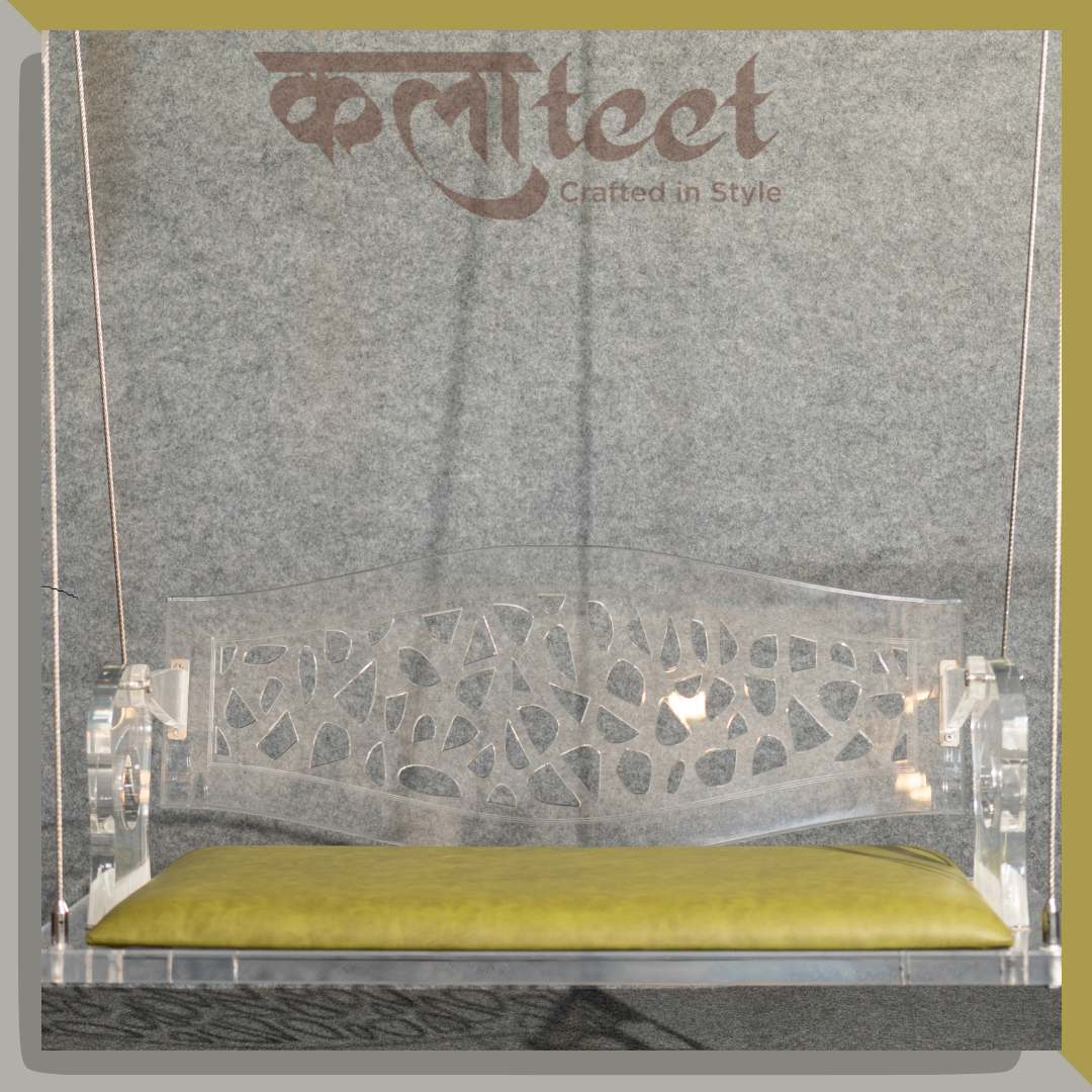 Acrylic 4 Ft Reversible back swing wtih cushion