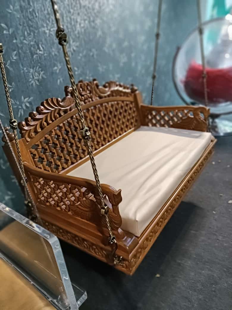 Wooden Carving Designer 4 ft swing with cushion and chain